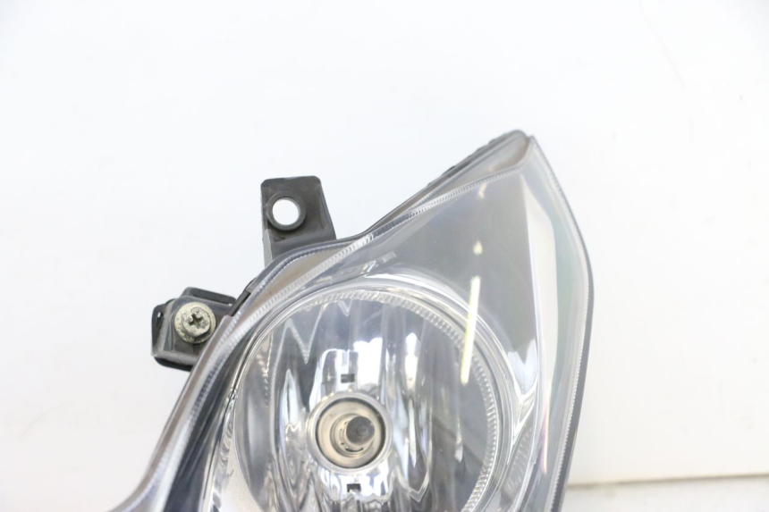photo de FARO ANTERIORE PIAGGIO MP3 500 (2016 - 2018) - Primo piano tecnico