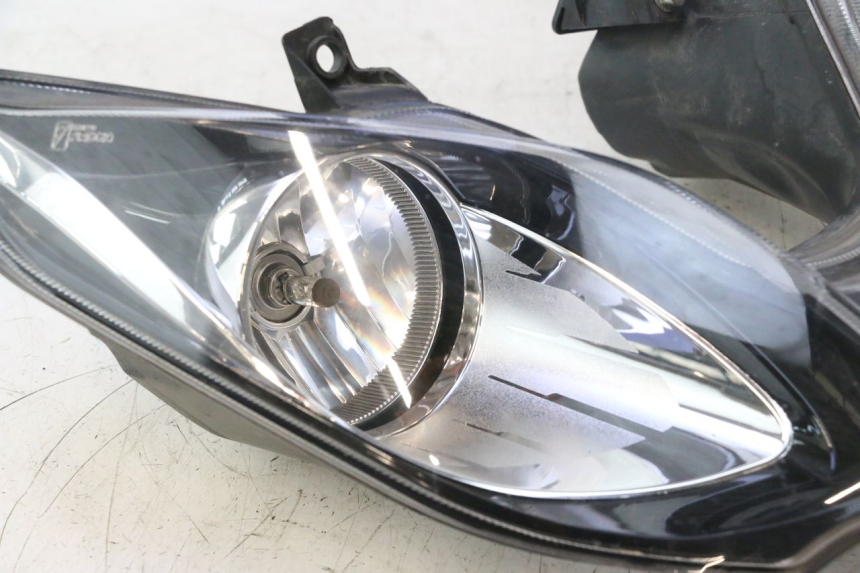 photo de FARO ANTERIORE PIAGGIO MP3 500 (2016 - 2018) - Ricambio usato controllato