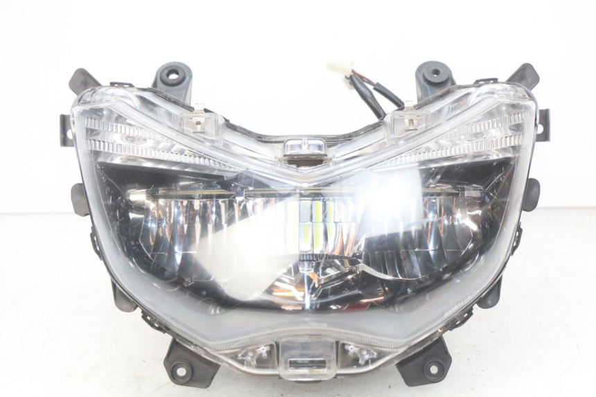 photo de FARO ANTERIORE YAMAHA N-MAX NMAX 125 (2017 - 2020) - Vista principale