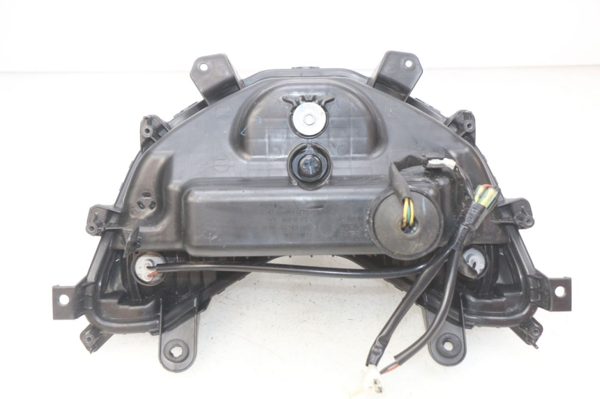 photo de FARO ANTERIORE YAMAHA N-MAX NMAX 125 (2017 - 2020) - Zoom sui componenti
