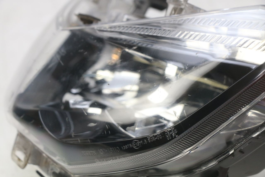 photo de FARO ANTERIORE YAMAHA N-MAX NMAX 125 (2017 - 2020) - Vista d'insieme del prodotto
