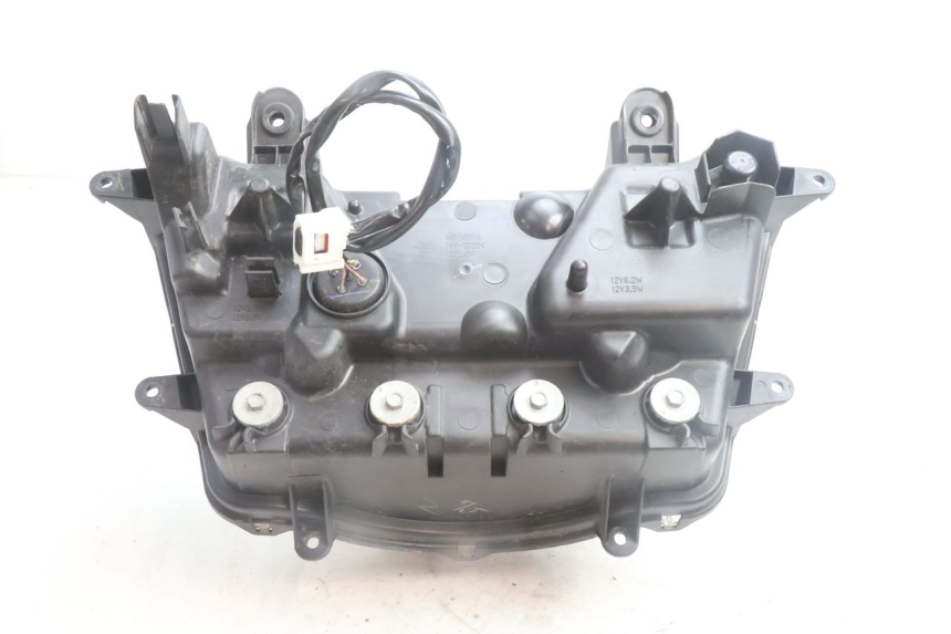 photo de FARO ANTERIORE YAMAHA N-MAX NMAX 125 (2021 - 2024) - Dettagli dei punti di fissaggio