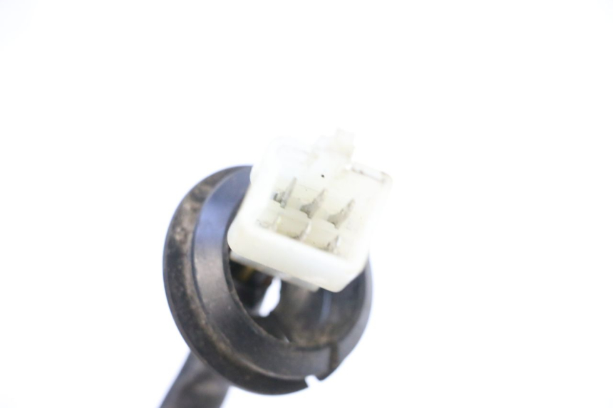 photo de FANALE ANTERIORE YAMAHA NEOS NEO'S 4T 50 (2008 - 2016) - Stato della superficie e materiale