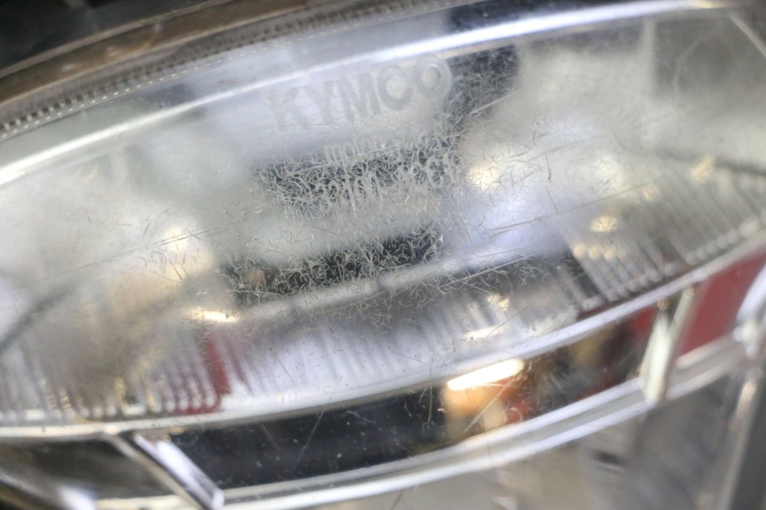 photo de FARO ANTERIORE KYMCO LIKE 4T 50 (2019 - 2025) - Altra angolazione