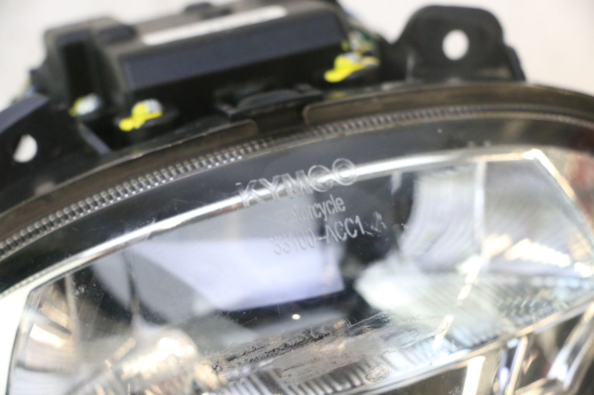 photo de FARO ANTERIORE KYMCO LIKE 4T 50 (2019 - 2025) - Dettaglio del componente