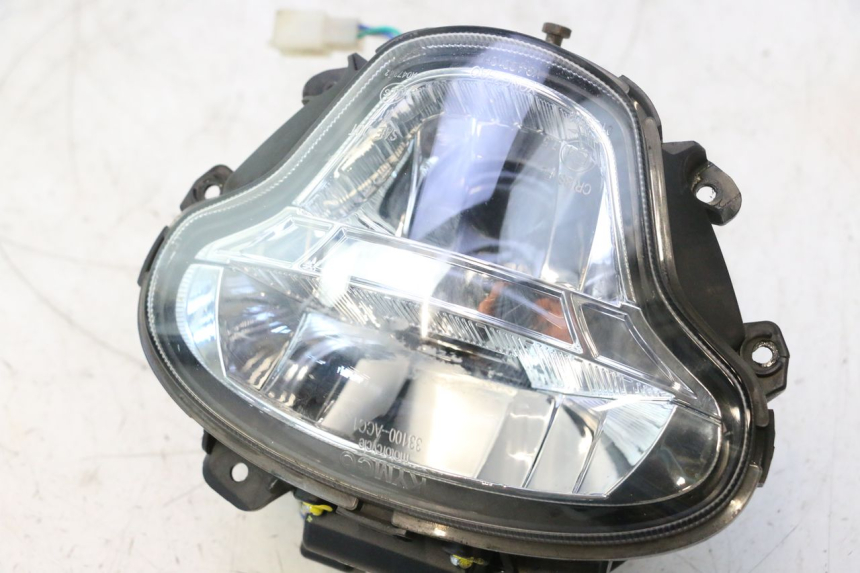 photo de FARO ANTERIORE KYMCO LIKE 4T 50 (2019 - 2025) - Altra vista dell'articolo