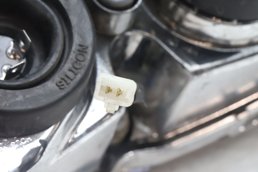 photo de FARO ANTERIORE PIAGGIO NEW TYPHOON 50 (2018 - 2021) - Caratteristiche distintive