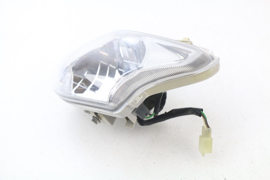 photo de FANALE ANTERIORE HONDA NHX LEAD 110 (2008 - 2010) - Primo piano tecnico