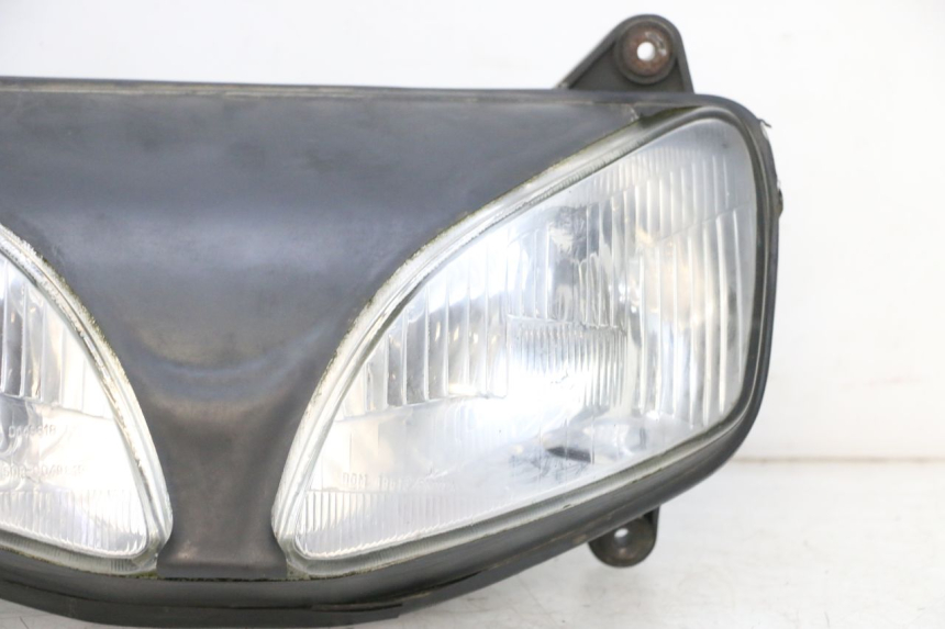 photo de FARO ANTERIORE HONDA NSR R 125 (1994 - 2003) - Caratteristiche distintive