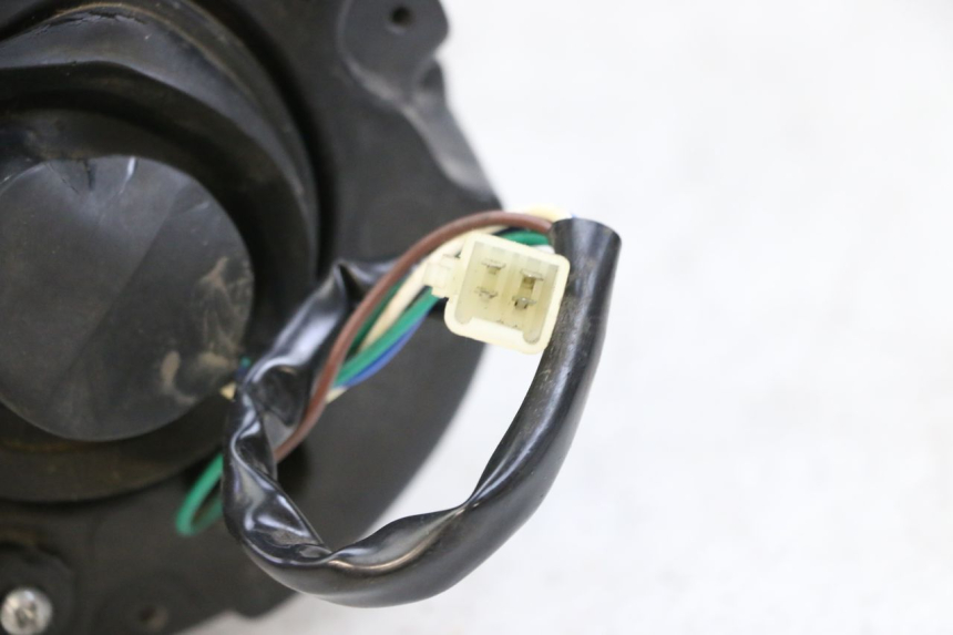 photo de FARO ANTERIORE JM MOTORS OLDIES GT 4T 50 (2018 - 2025) - Dettagli dei punti di fissaggio