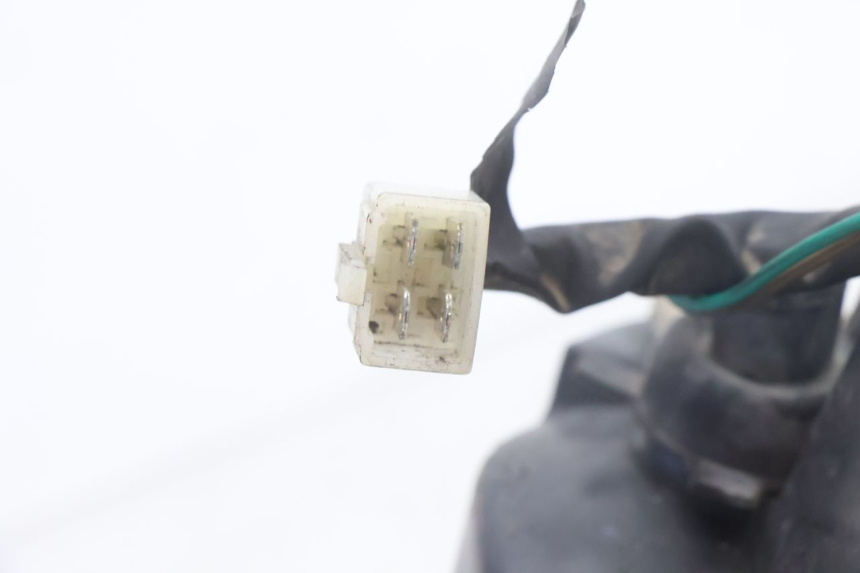 photo de FANALE ANTERIORE SYM ORBIT 2 4T 50 (2008 - 2017) - Stato della superficie e materiale