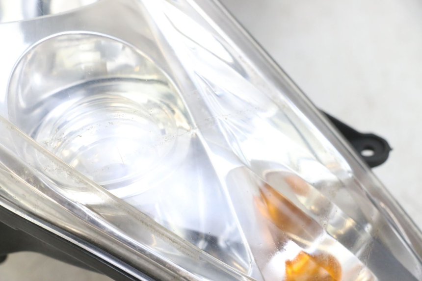 photo de FANALE ANTERIORE PEUGEOT ELYSTAR 125 (2002 - 2007) - Dettaglio del componente