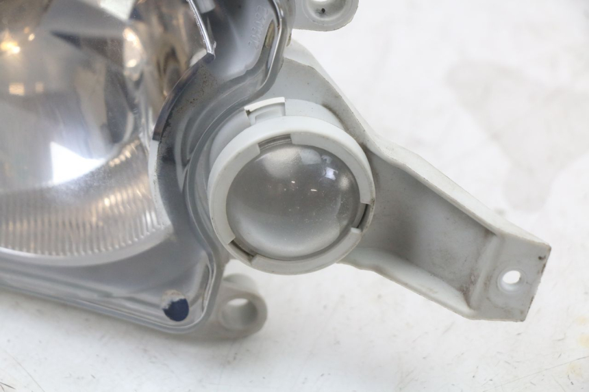 photo de FANALE ANTERIORE PEUGEOT LUDIX 50 (2005 - 2007) - Altra angolazione