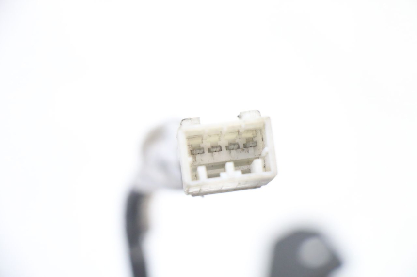 photo de FARO ANTERIORE PIAGGIO VESPA S 2T 50 (2007 - 2014) - Dettagli dei punti di fissaggio