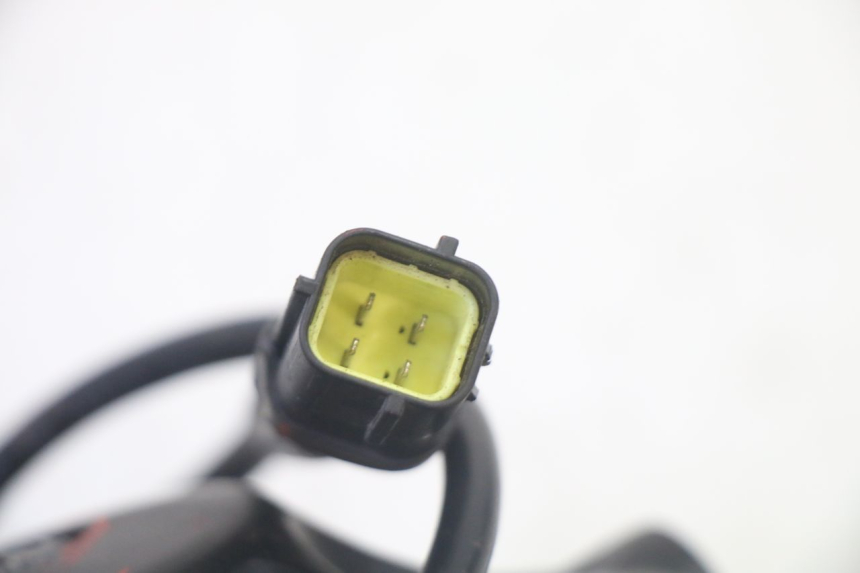 photo de FARO ANTERIORE LIGIER PULSE 3 1 (2014 - 2020) - Dettagli dei punti di fissaggio