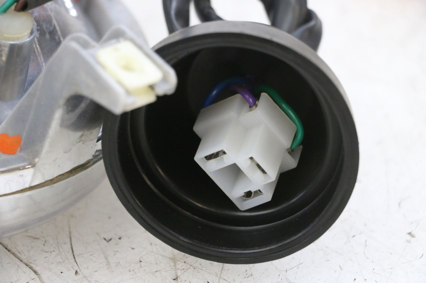 photo de FARO ANTERIORE EFUN PUSA 1 - Zoom sullo stato d'uso