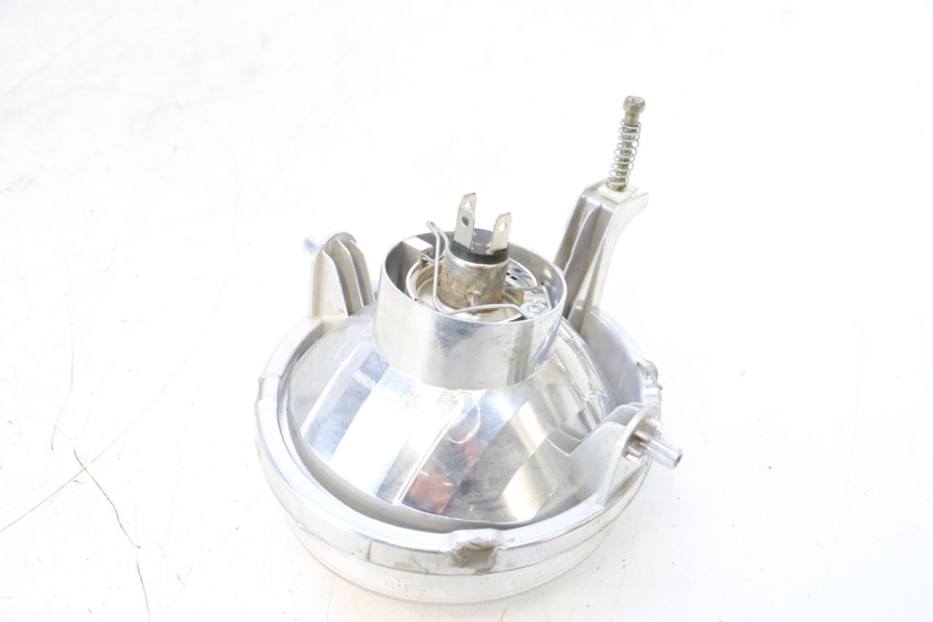 photo de FARO ANTERIORE EFUN PUSA 1 - Altra angolazione