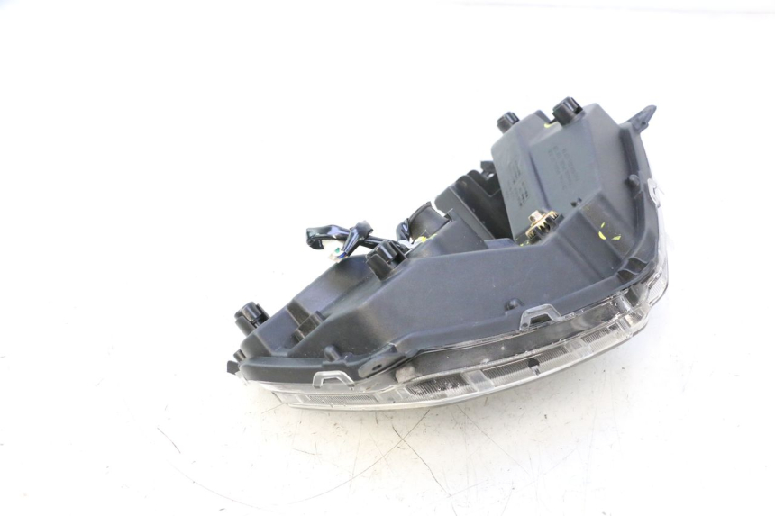 photo de FARO ANTERIORE JM MOTORS R-MAX TECH 50 (2024 - 2026) - Altra vista dell'articolo