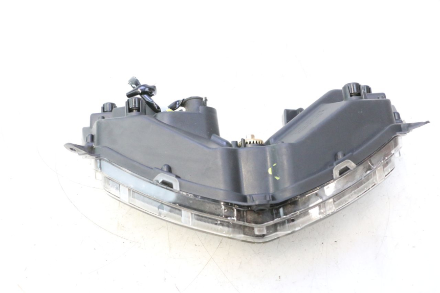 photo de FARO ANTERIORE JM MOTORS R-MAX TECH 50 (2024 - 2026) - Caratteristiche distintive