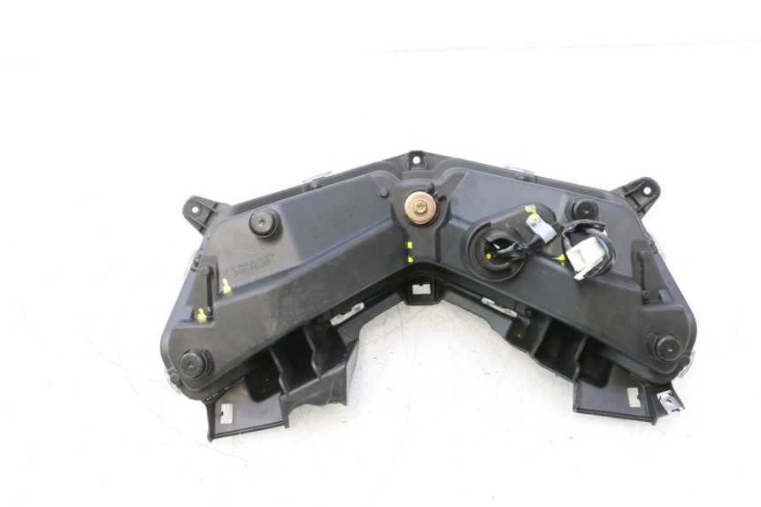 photo de FARO ANTERIORE JM MOTORS R-MAX TECH 50 (2024 - 2026) - Zoom sui componenti