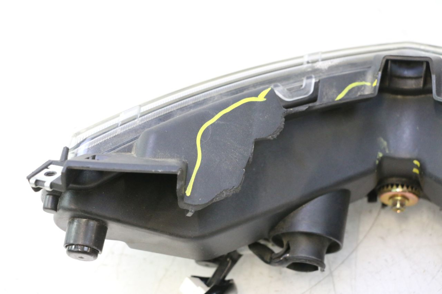 photo de FARO ANTERIORE JM MOTORS R-MAX TECH 50 (2024 - 2026) - Ispezione visiva dettagliata