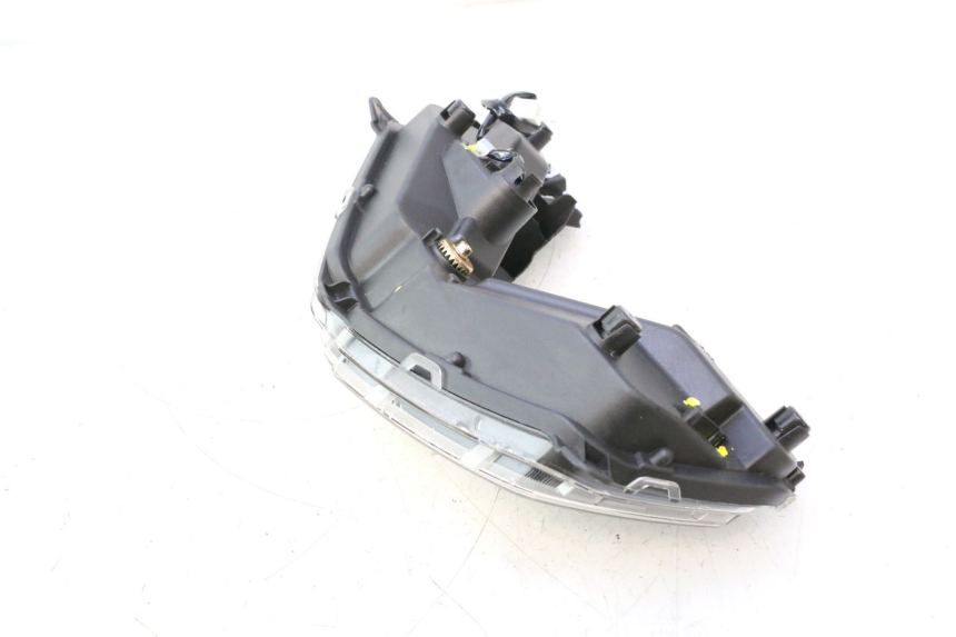photo de FARO ANTERIORE JM MOTORS R-MAX TECH 50 (2024 - 2026) - Marcature e riferimenti originali