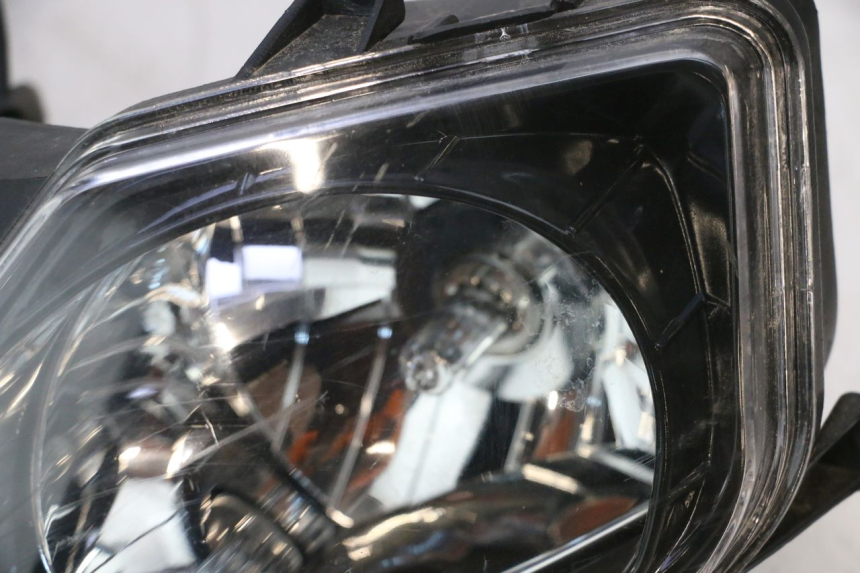 photo de FARO ANTERIORE ORCAL RAPTOR 50 (2015 - 2021) - Primo piano ad alta risoluzione