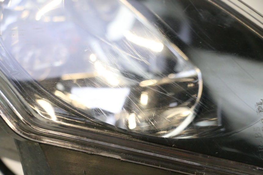 photo de FARO ANTERIORE ORCAL RAPTOR 50 (2015 - 2021) - Zoom sullo stato d'uso