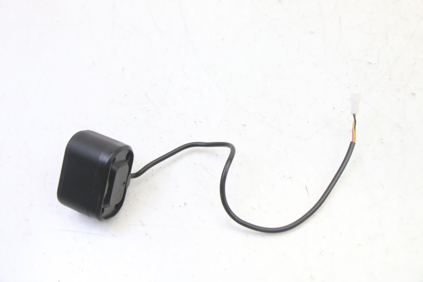 photo de FARO ANTERIORE PUNK ELECTRIC RIDER 1 - Zoom sullo stato d'uso