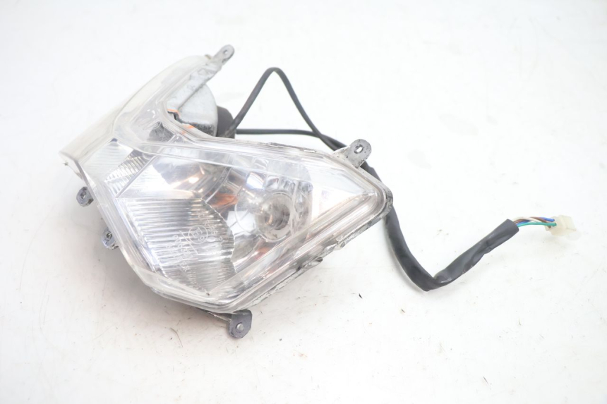 photo de FARO ANTERIORE YAMASAKI ROADSTER 50 (2013 - 2018) - Dettagli dei punti di fissaggio
