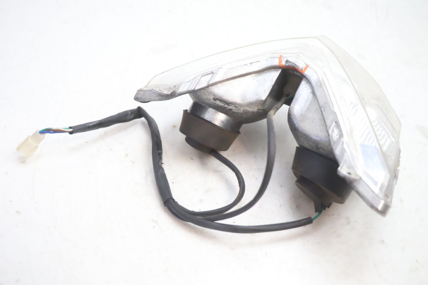 photo de FARO ANTERIORE YAMASAKI ROADSTER 50 (2013 - 2018) - Ricambio usato controllato
