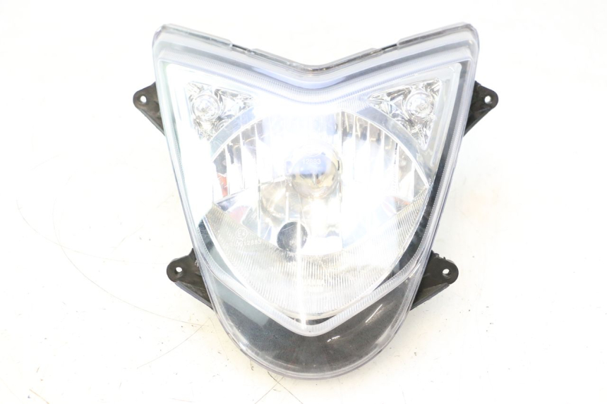 photo de FANALE ANTERIORE TNT MOTOR ROMA 10' 2T 50 (2011 - 2018) - Caratteristiche distintive