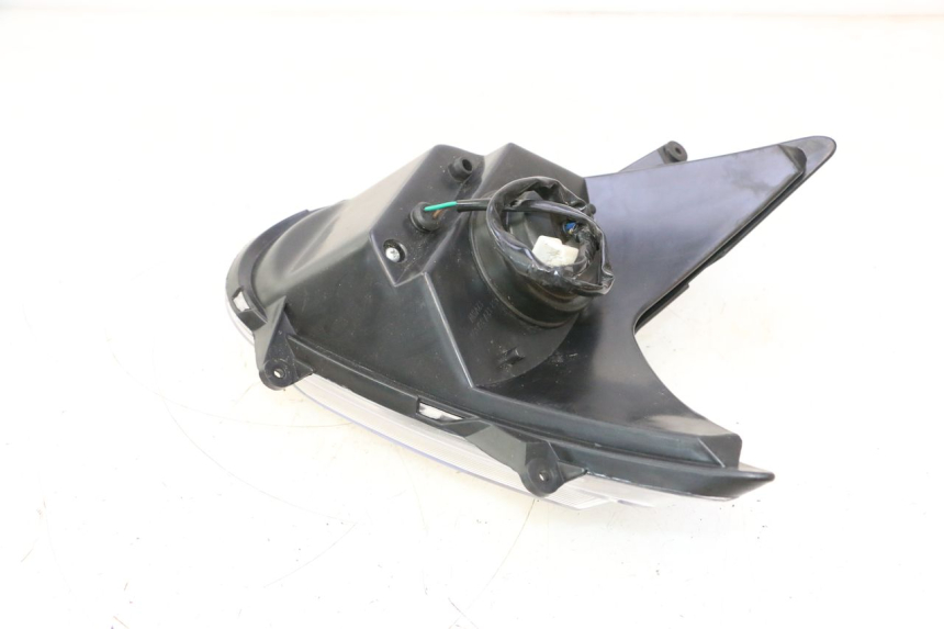 photo de FANALE ANTERIORE TNT MOTOR ROMA 10' 2T 50 (2011 - 2018) - Primo piano tecnico