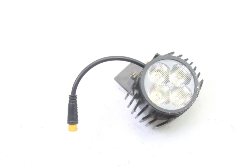 photo de FARO ANTERIORE HERO S10 1 - Altra angolazione