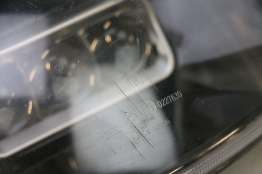 photo de FARO ANTERIORE BAIKU SAKURA 1 (2021 - 2025) - Primo piano ad alta risoluzione