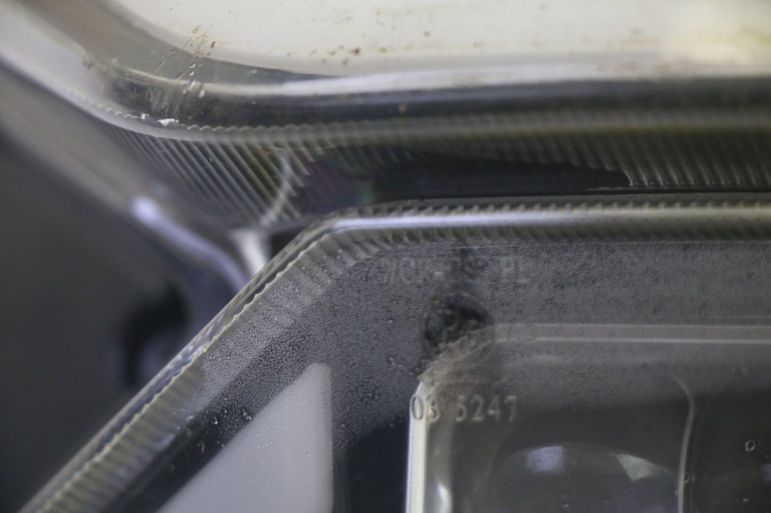 photo de FARO ANTERIORE JM MOTORS SANTANA EVO 50 (2024 - 2026) - Altra angolazione