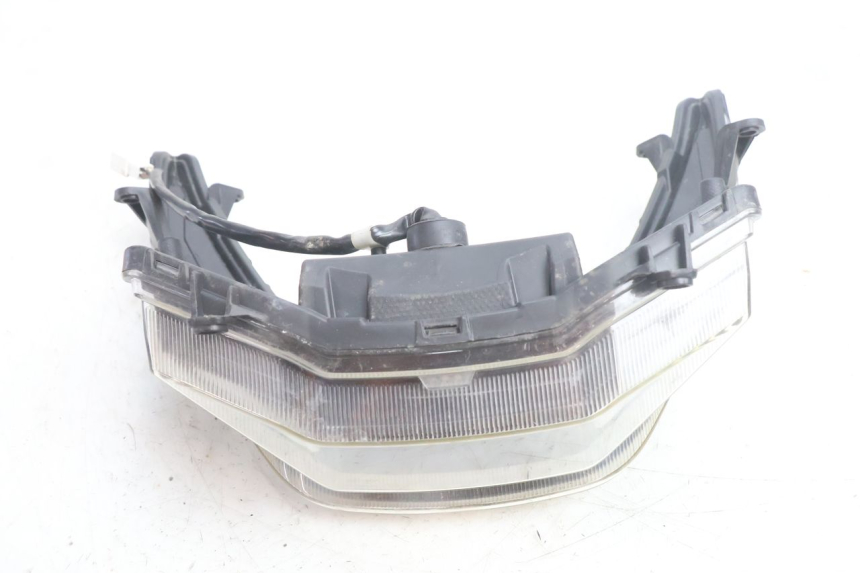 photo de FARO ANTERIORE JM MOTORS SANTANA EVO 50 (2024 - 2026) - Stato della superficie e materiale