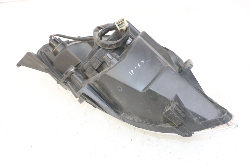 photo de FARO ANTERIORE PEUGEOT SATELIS 125 (2013 - 2018) - Altra angolazione