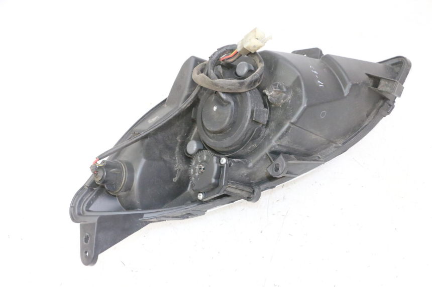 photo de FARO ANTERIORE PEUGEOT SATELIS 125 (2013 - 2018) - Vista d'insieme del prodotto