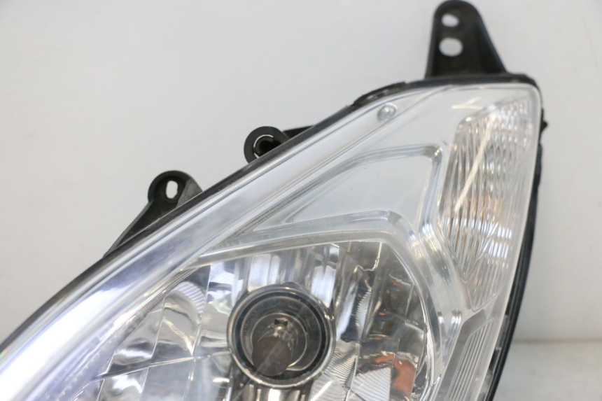 photo de FARO ANTERIORE PEUGEOT SATELIS 125 (2013 - 2018) - Zoom qualità usato