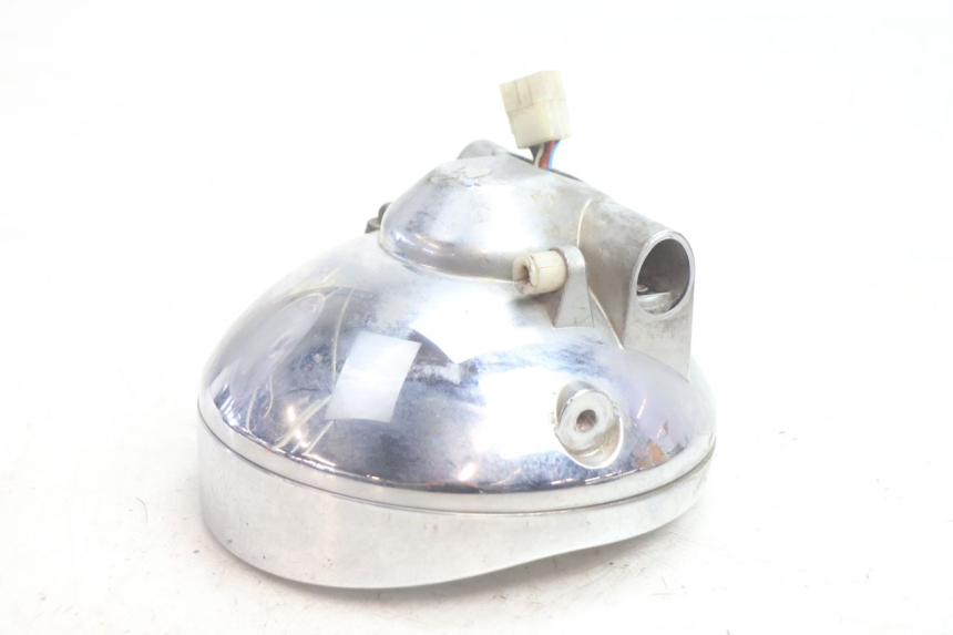 photo de FARO ANTERIORE APRILIA SCARABEO GT 125 (1999 - 2007) - Dettagli dei punti di fissaggio