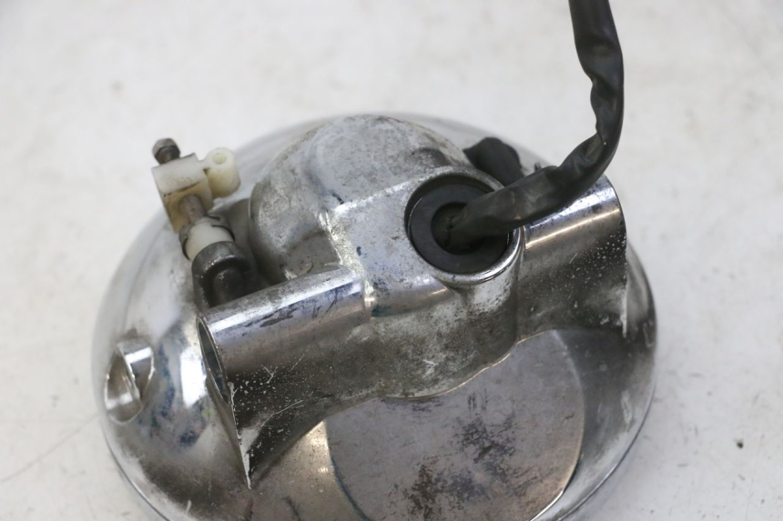 photo de FARO ANTERIORE APRILIA SCARABEO GT TOURING 125 (1999 - 2005) - Dettaglio del componente