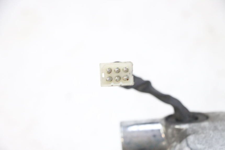 photo de FARO ANTERIORE APRILIA SCARABEO GT TOURING 125 (1999 - 2005) - Altra angolazione