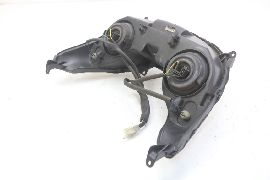 photo de FARO ANTERIORE MBK SKYCRUISER 125 (2006 - 2009) - Zoom sullo stato d'uso