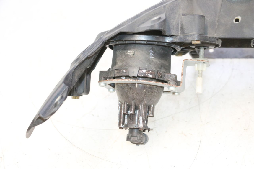 photo de FARO ANTERIORE CAN-AM SPYDER RS 1000 (2008 - 2012) - Zoom qualità usato