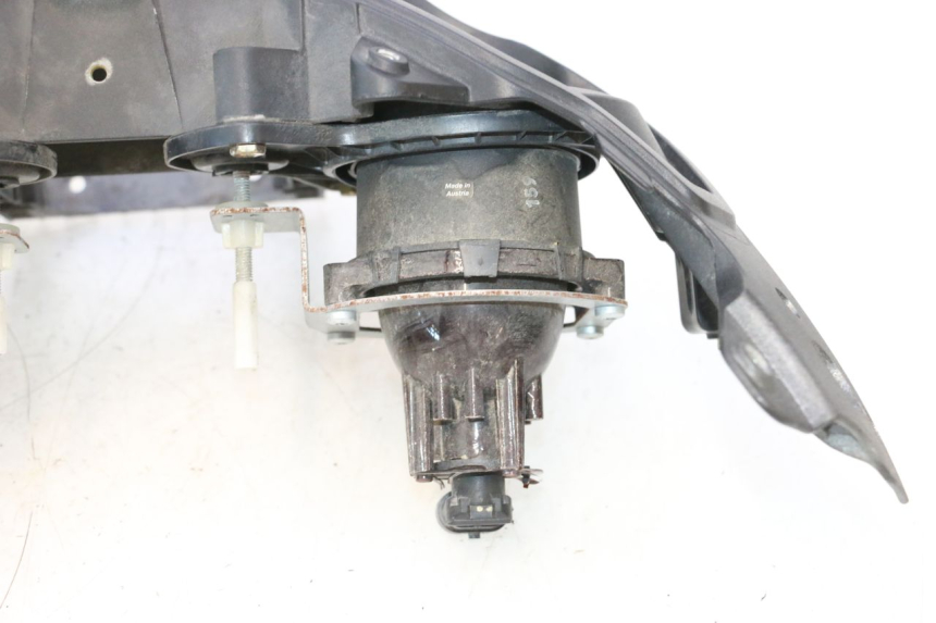 photo de FARO ANTERIORE CAN-AM SPYDER RS 1000 (2008 - 2012) - Vista principale