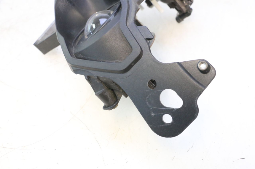 photo de FARO ANTERIORE CAN-AM SPYDER RS 1000 (2008 - 2012) - Primo piano tecnico