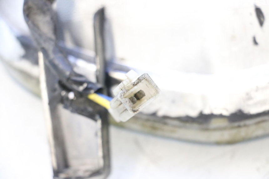 photo de FARO ANTERIORE APRILIA SR MOTARD 50 (2012 - 2018) - Stato della superficie e materiale
