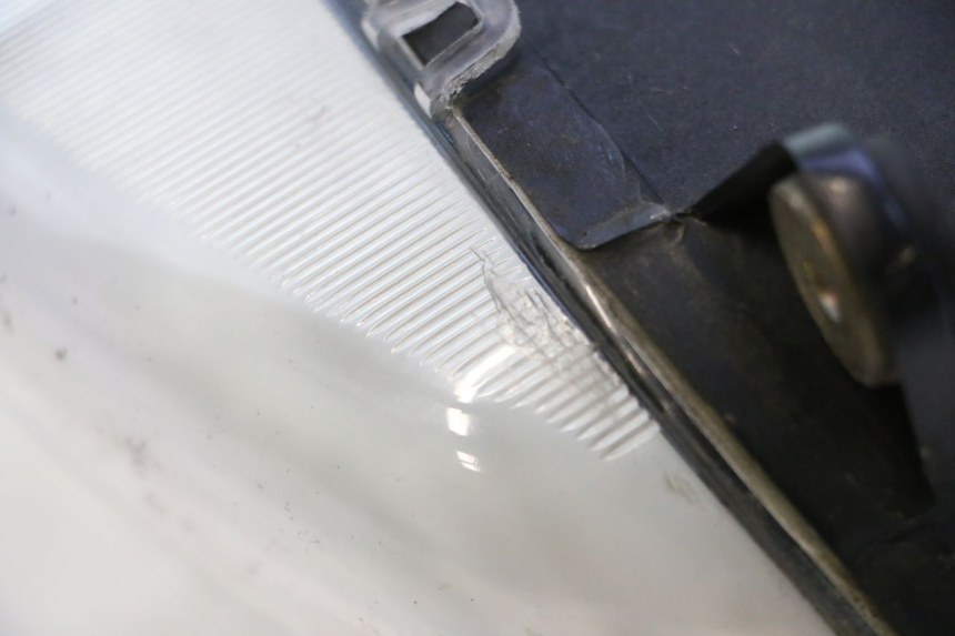 photo de FARO ANTERIORE DUCATI SS IE DS CARENEE 1000 (2002 - 2006) - Dettaglio del componente