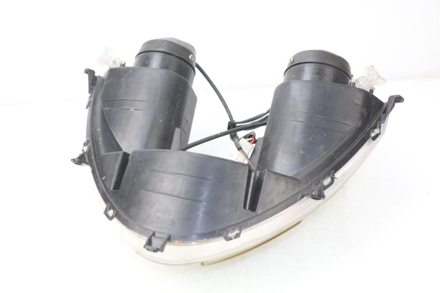 photo de FANALE ANTERIORE RAZZO STEED 125 (2012 - 2018) - Zoom sullo stato d'uso